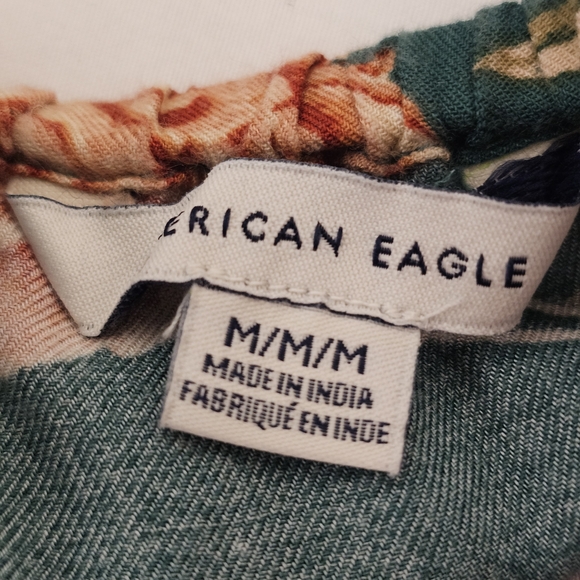 American Eagle Outfitters Floral Green Romper Medium - Picture 6 of 7